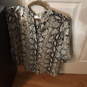 Small mahina top